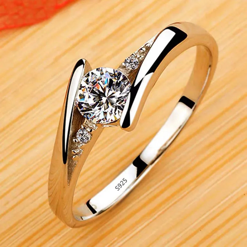 Elegant Women's Wedding Band rings